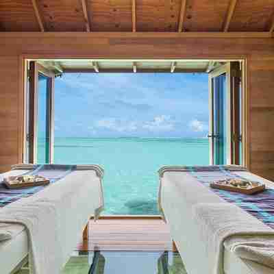 Afslappende formidabel udsigt i spa og wellness på Conrad Rangali Maldiverne