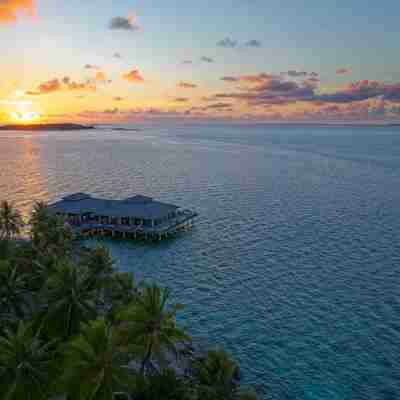 Solnedgang over Sun Island Resort på Maldiverne