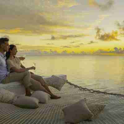 Romantisk afslapning i fantastiske omgivelser på Pullman Maamutaa Maldiverne
