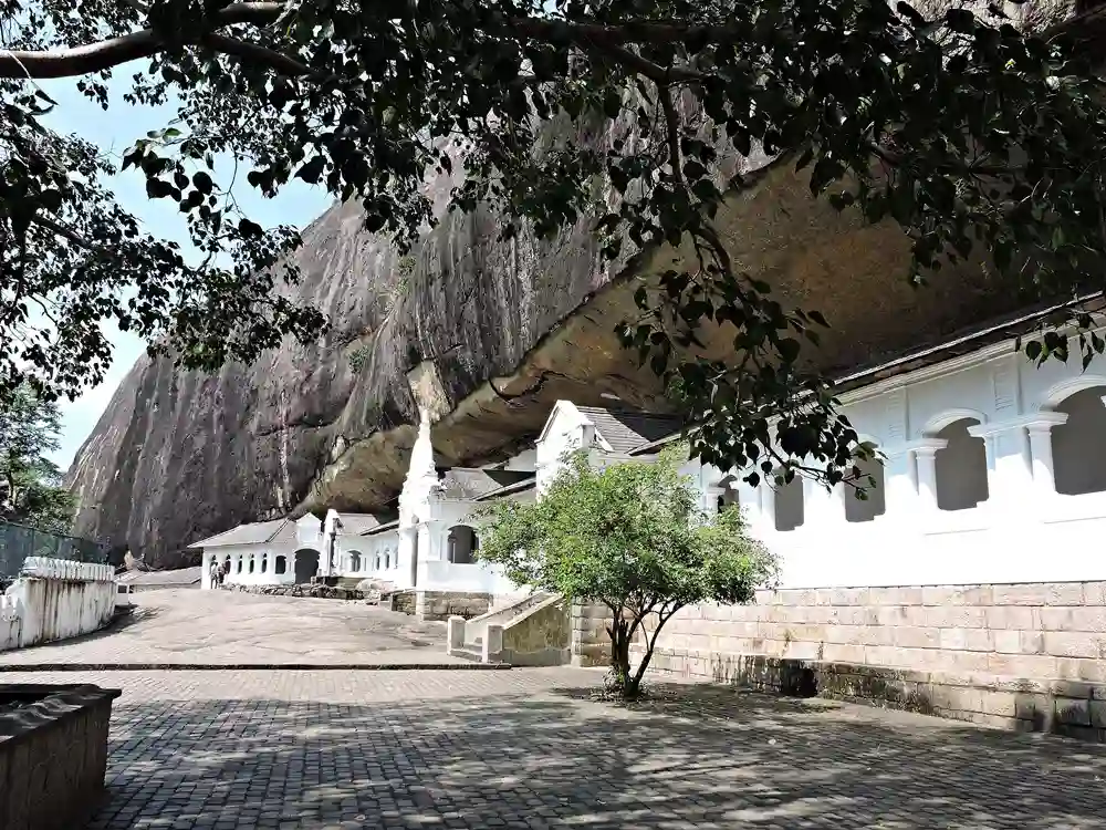 Indgang til grottetemplerne, Dambulla, Sri Lanka