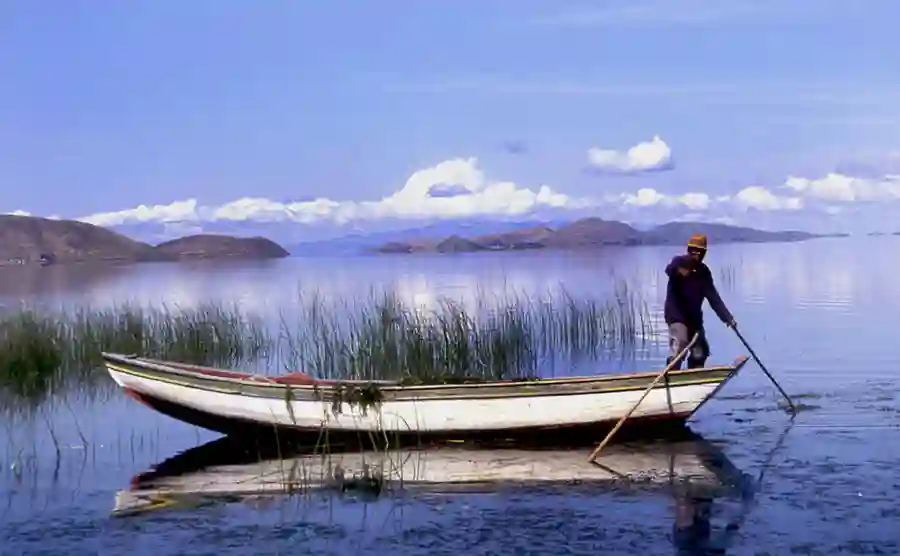 Båd i Titicaca-søen