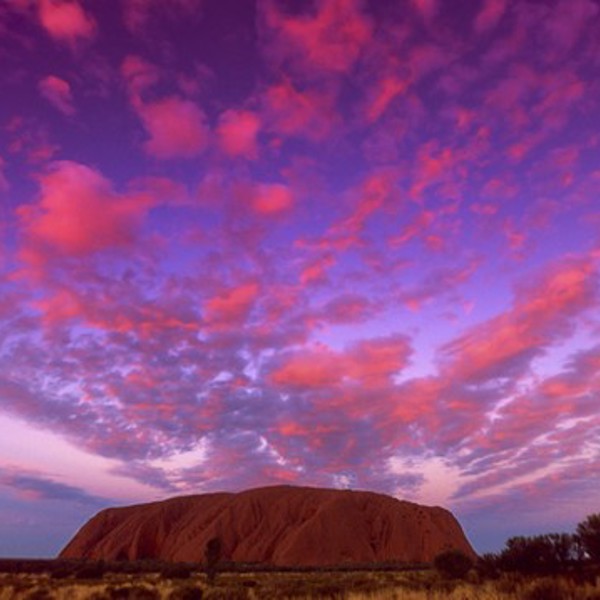 Solnedgang over Uluru, Australien