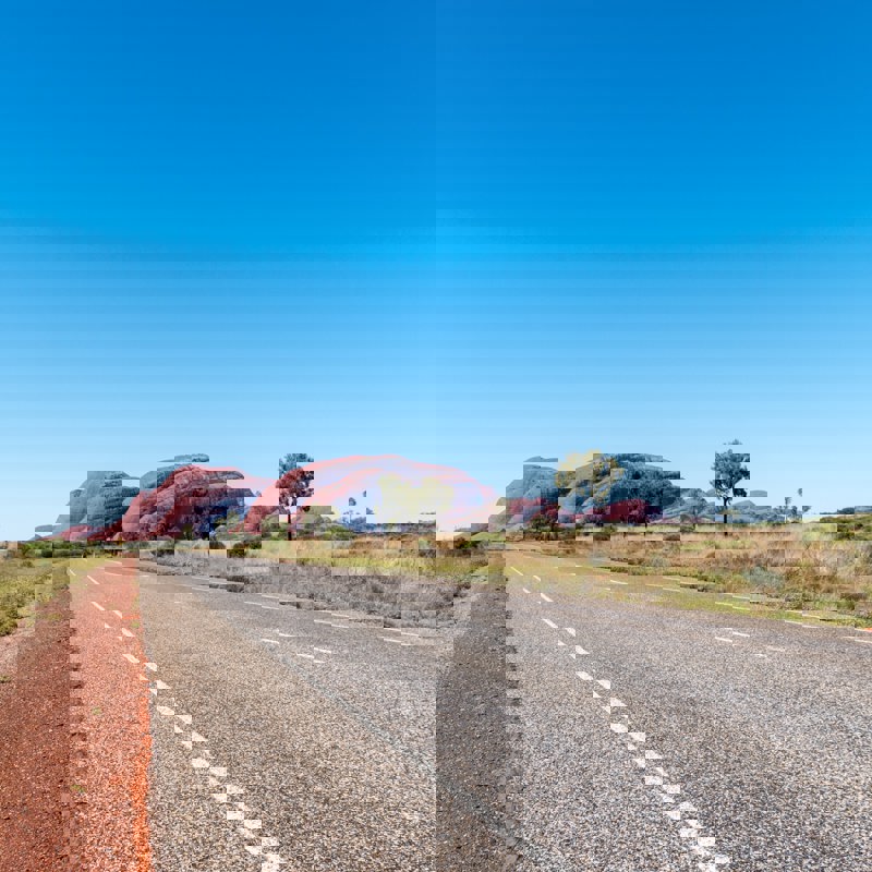 vladimir-haltakov-i6-7VK24Nos-unsplash