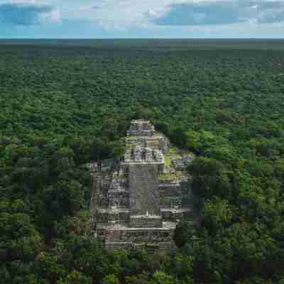 The-Pyramid-of-Calakmul-scaled